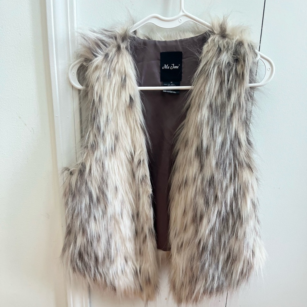 Women’s Faux Fur Vest